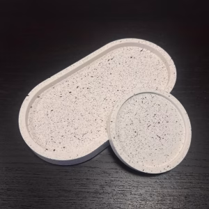 JES Set Oval+Rotund mic 2 realizate din Jesmonite - rășină acrilică polimer-mineral bicomponentă pe bază de apă.