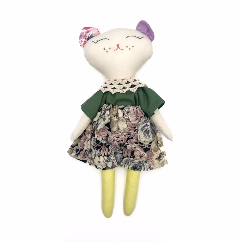 papusa-textila-handmade-pisica-aura
